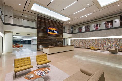 fossil corporate dallas.